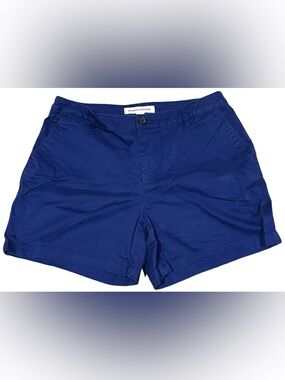 Amazon Essentials Women’s Blue Flat Front Shorts size 14
